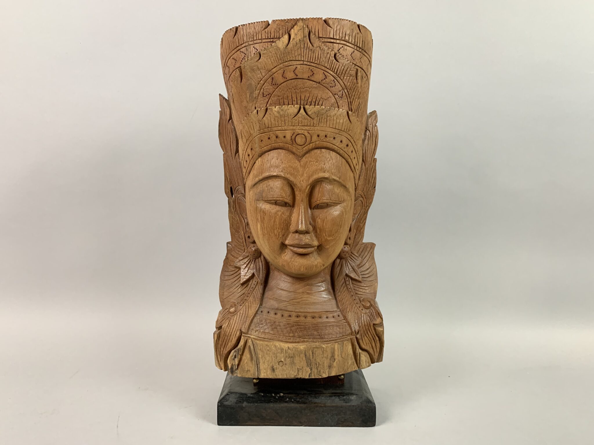 Lot 271