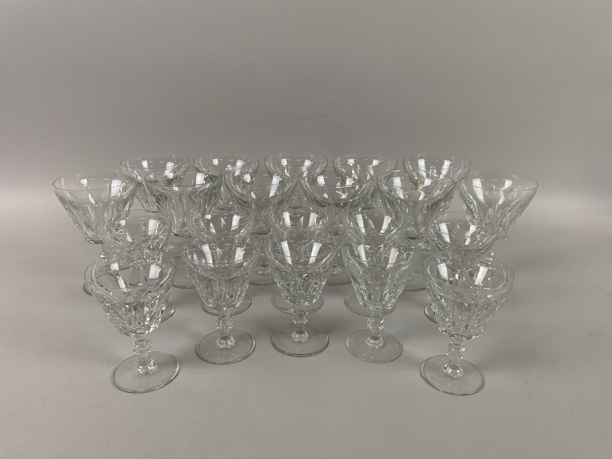 Lot 112