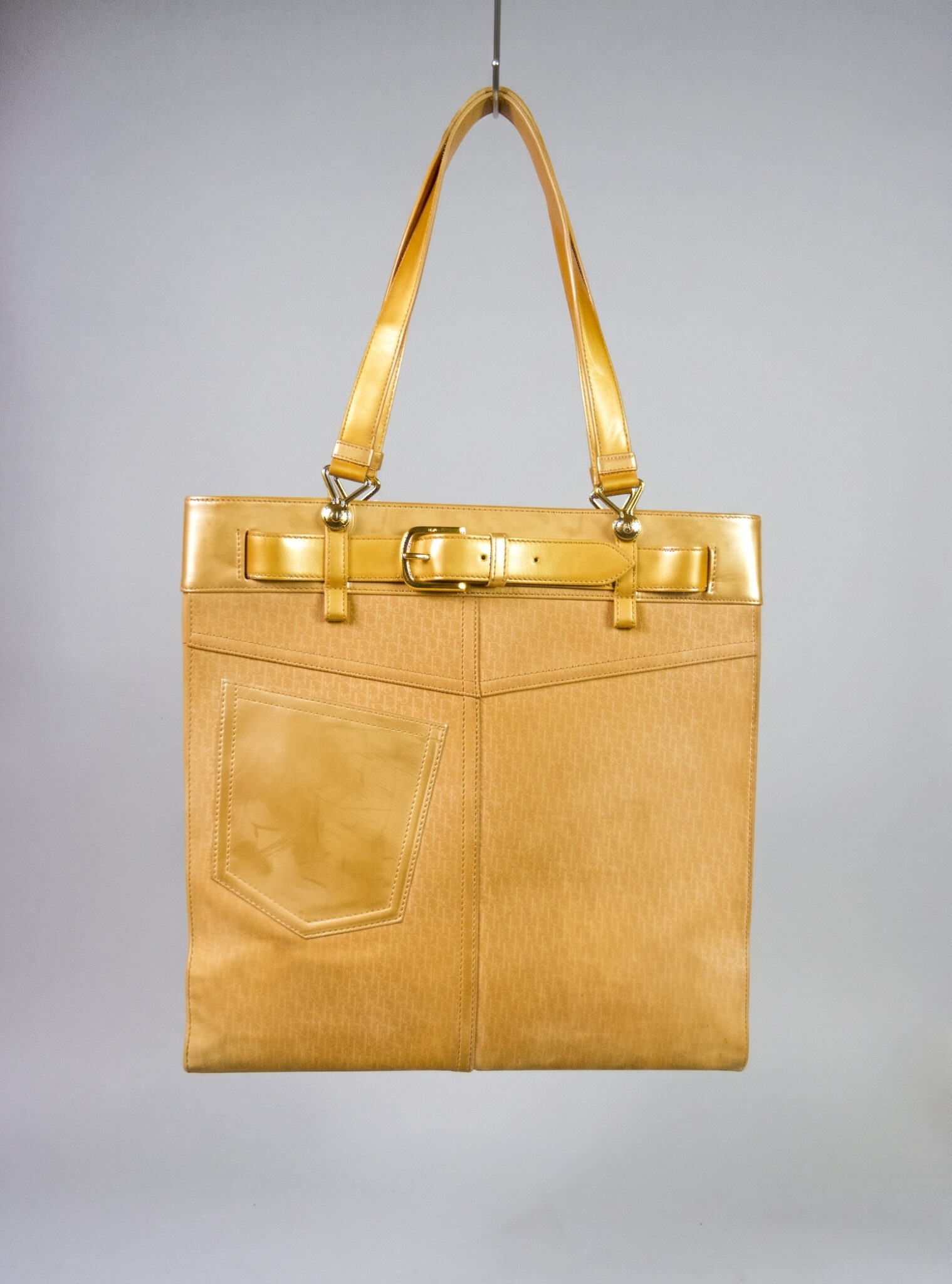 Lot 124