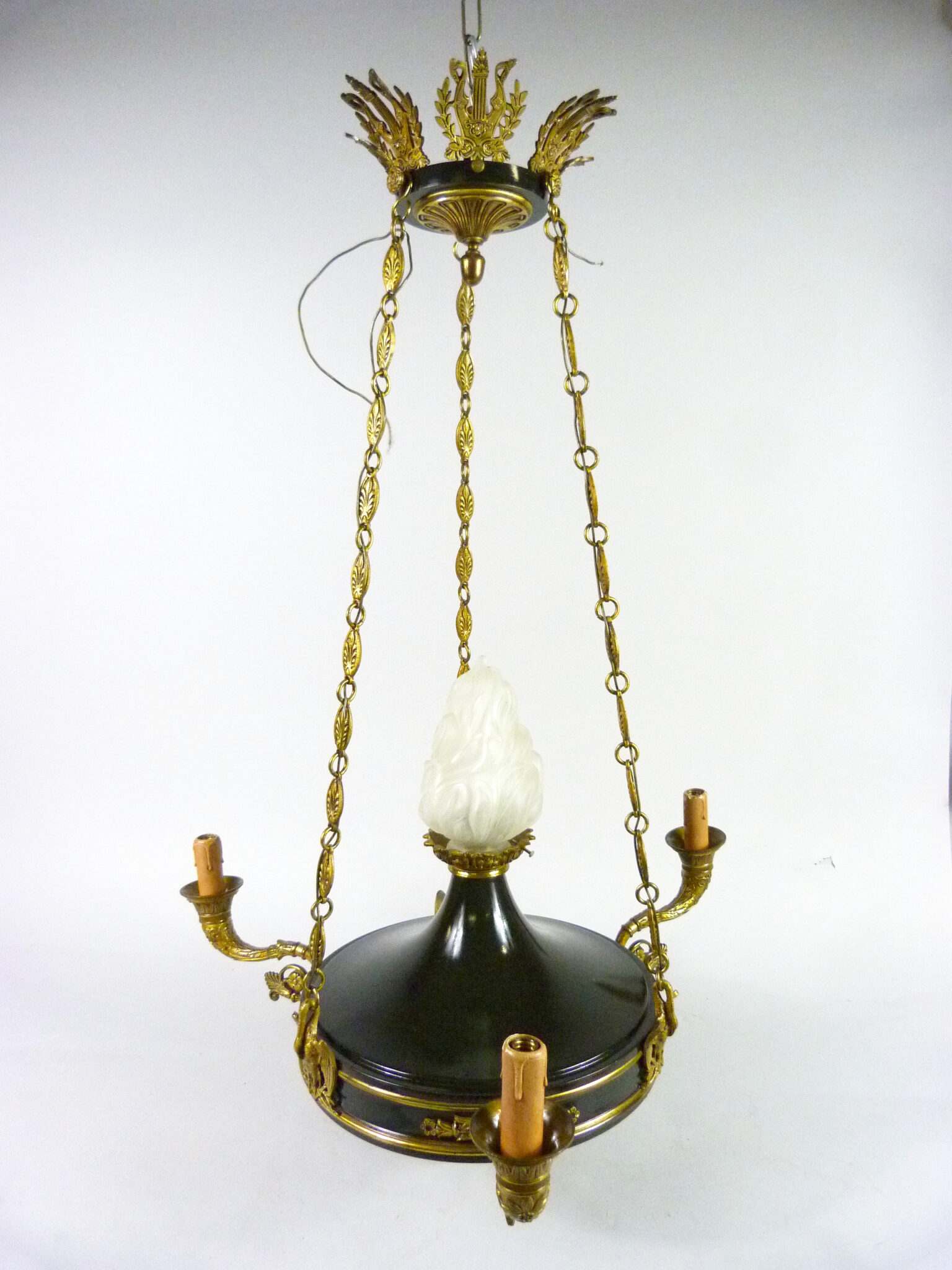 Lot 204
