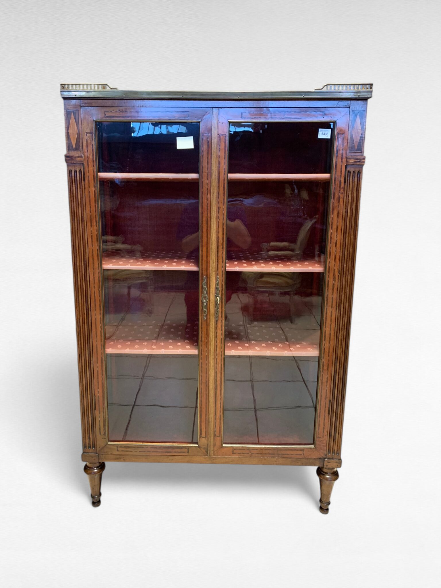 Lot 221