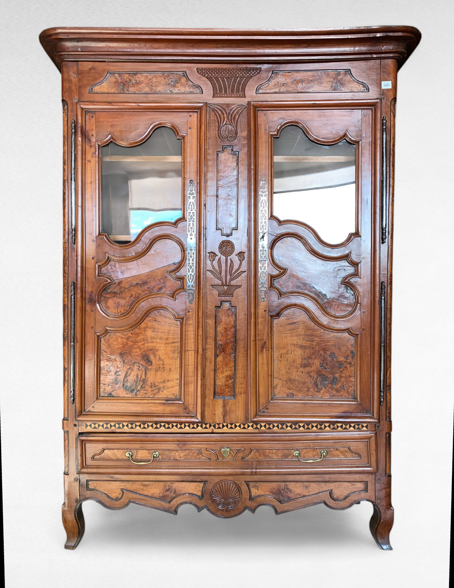 Lot 246
