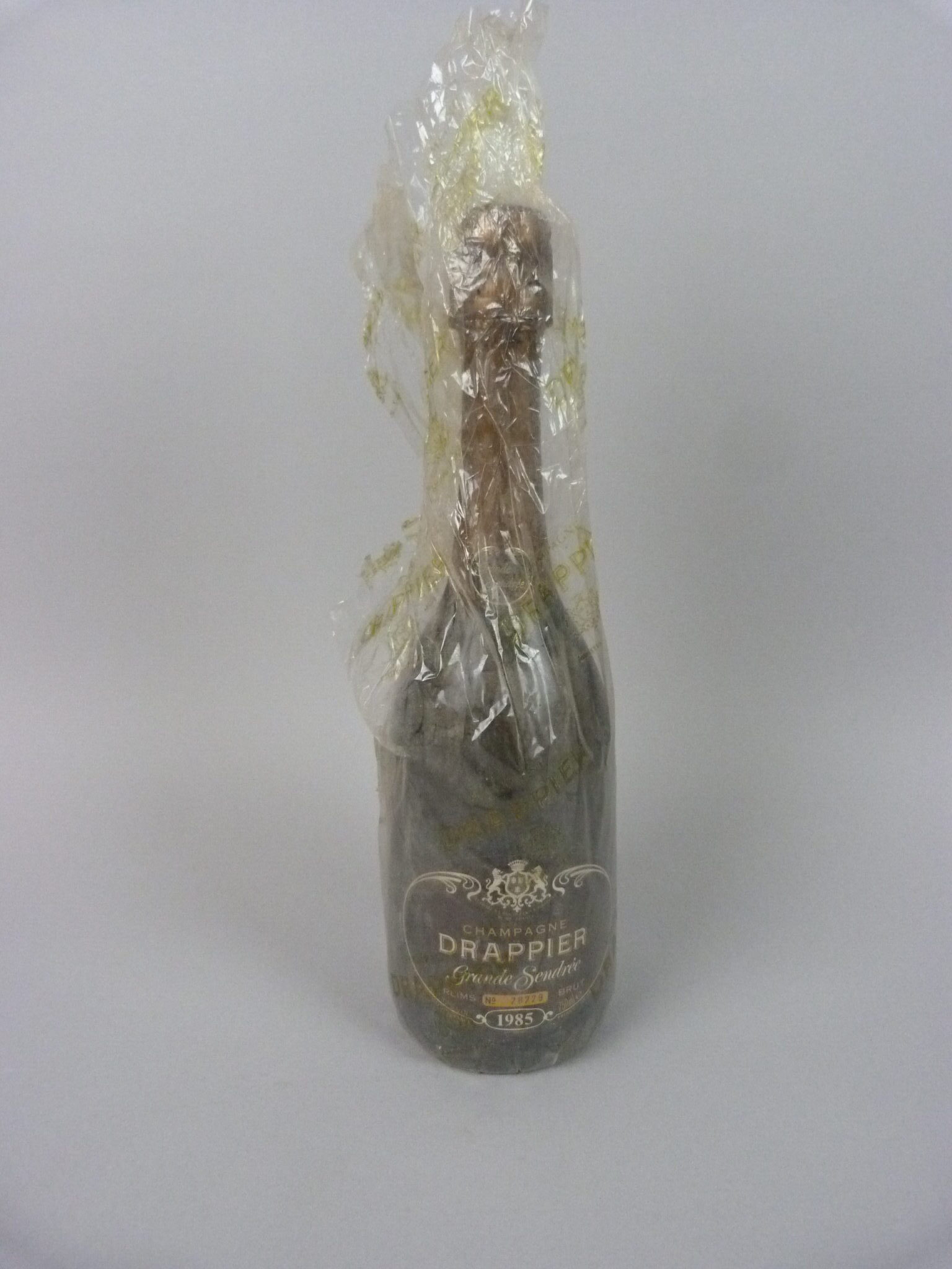 Lot 305
